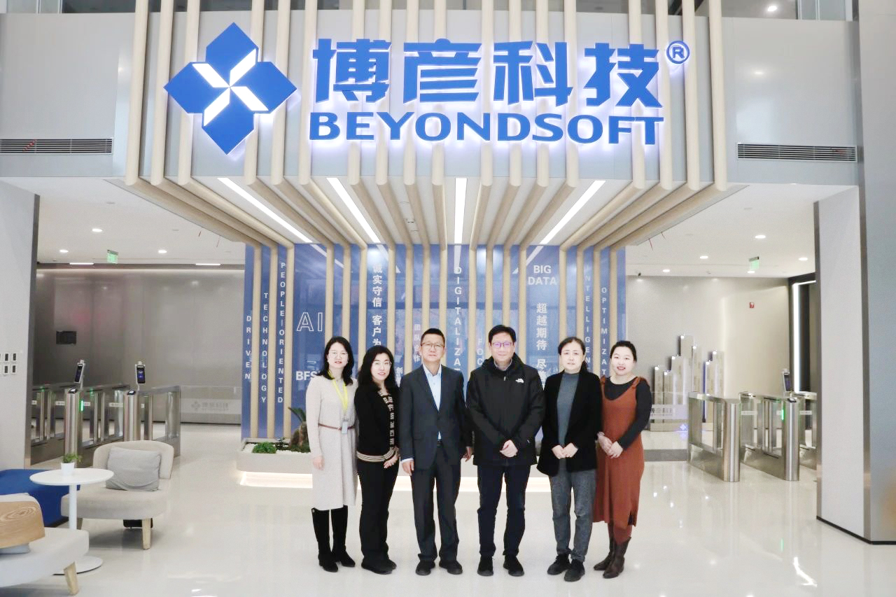 17096192364708.jpg 17096085819696.jpg